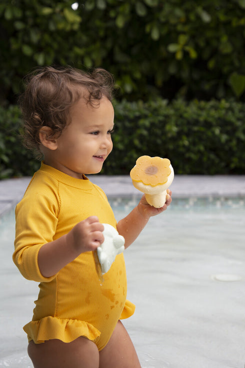 Vannimänguasjade komplekt, ümbertöödeldud