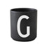 Porcelain letter mug, black