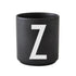 Porcelain letter mug, black